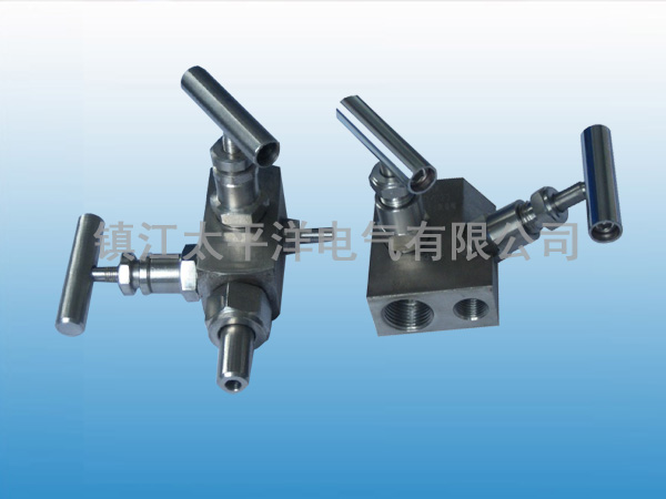 YZF5 EF-4 �Ͷ��y�M