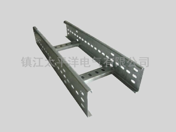 ����\���